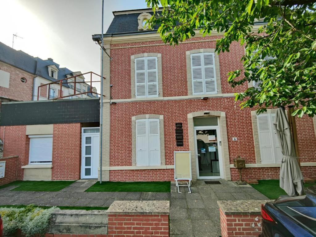 Appartement En Residence 지조르 외부 사진